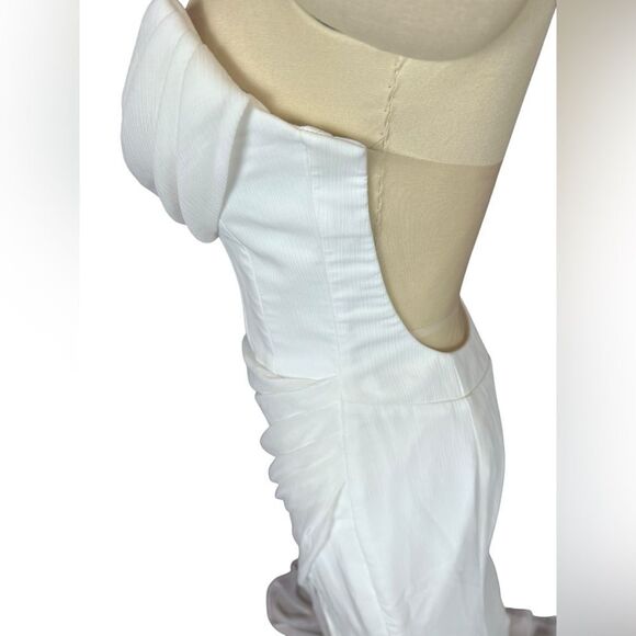 Katie‎ May Athens bridal formal gown illusion back size small - Picture 14 of 14